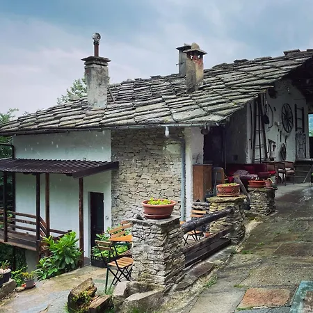 Stone Oven House * Rora