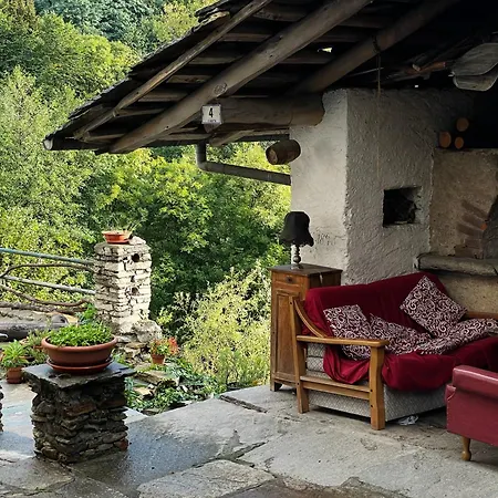 Stone Oven House * Rora