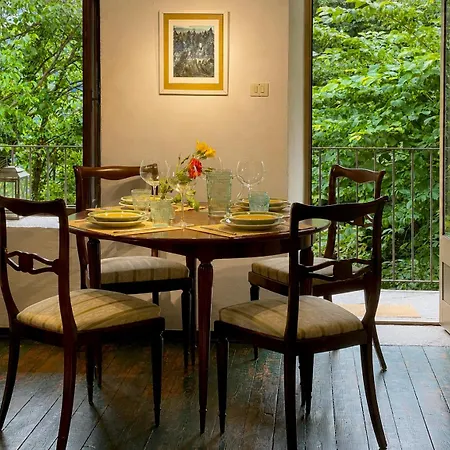 Homestay Stone Oven House Rora