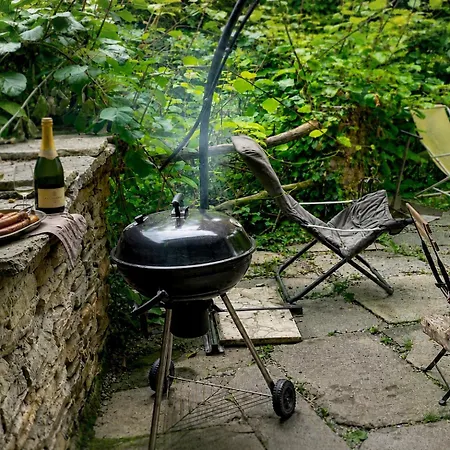 Homestay Stone Oven House *