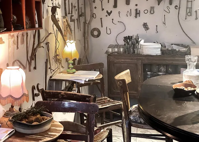 Homestay Stone Oven House