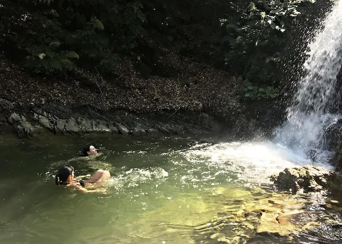 Homestay Stone Oven House Rora