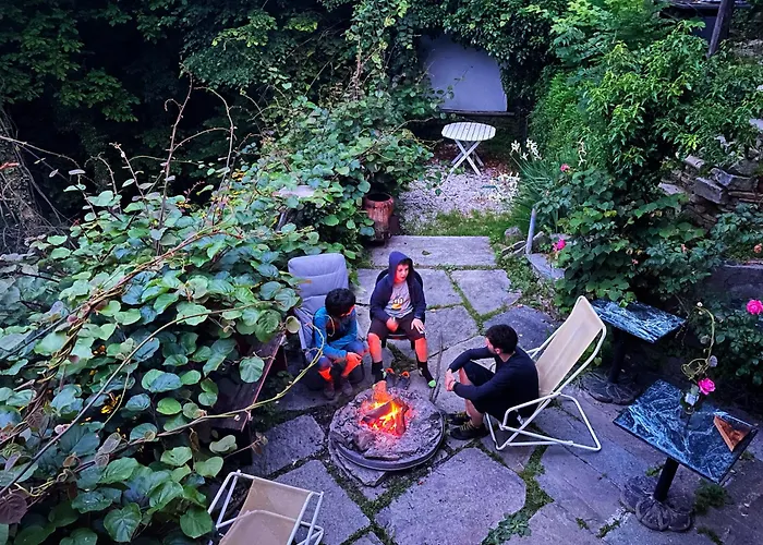 Stone Oven House ホームステイ Rora