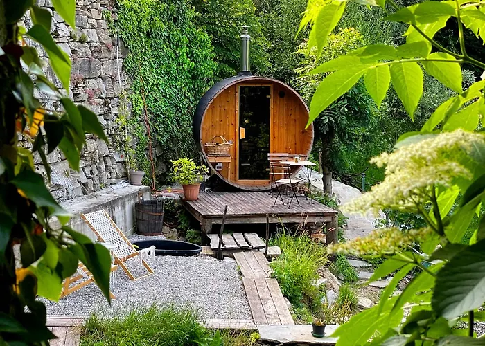 ホームステイ Stone Oven House